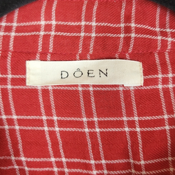Doen Holde rouge red cottage plaid long sleeve button front shirt top - Picture 9 of 14